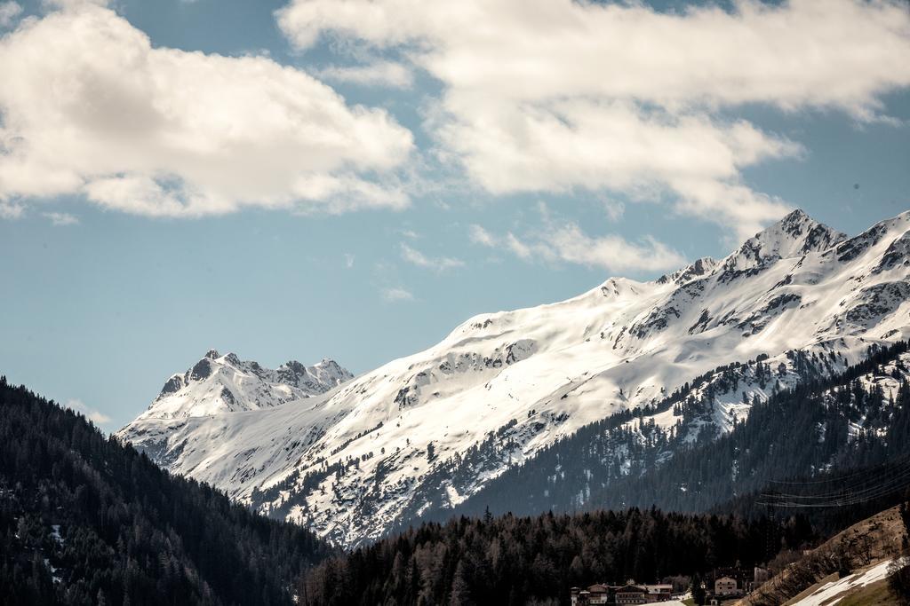 Hotel Garni Ernst Falch Sankt Anton am Arlberg Dış mekan fotoğraf