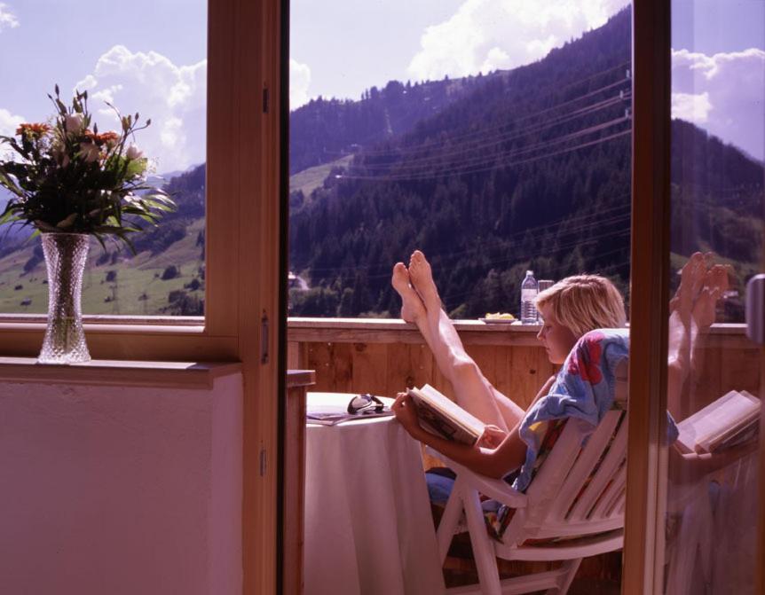 Hotel Garni Ernst Falch Sankt Anton am Arlberg Dış mekan fotoğraf